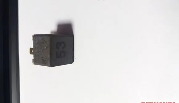 Audi A6 S6 C5 4B Other relay 141951253B
