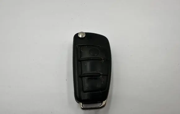 Audi A3 S3 8P Ignition key/card 8P0837220