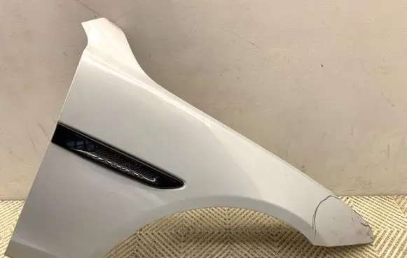 Jaguar XF Fender