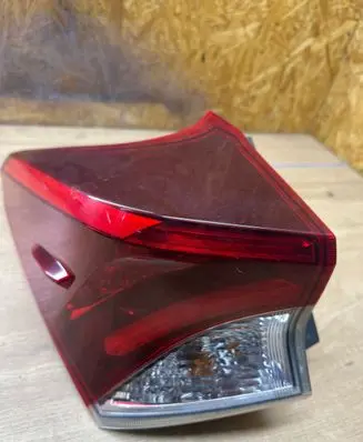 Toyota Auris E180 Rear/tail lights