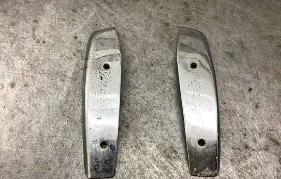 Mercedes-Benz W123 Other front door trim element 