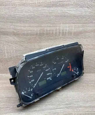 Volkswagen Polo III 6N 6N2 6NF Speedometer (instrument cluster) 6N0919860P 6160683007 FORDIESELLHD