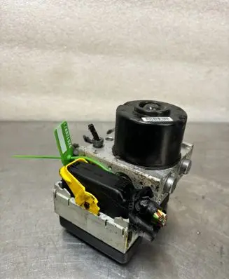 Peugeot 206+ Master brake cylinder