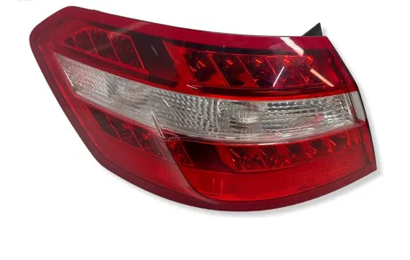 Mercedes-Benz E W212 Rear/tail lights A2129066601