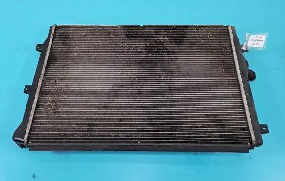 Coolant radiator