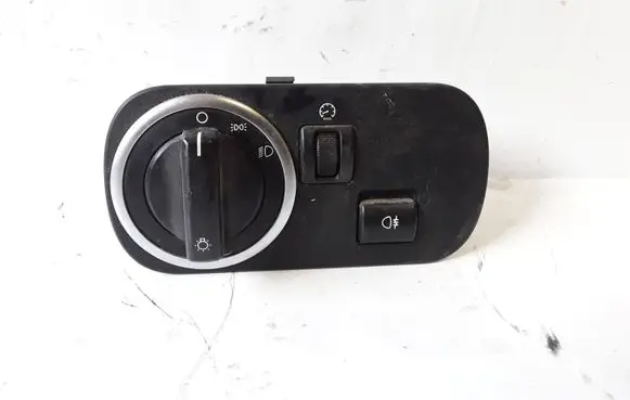 Land Rover Discovery 4 - LR4 Light switch AH2213A024BB 23C00881