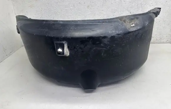 Ford Mondeo Mk III Rear arch fender liner splash guards