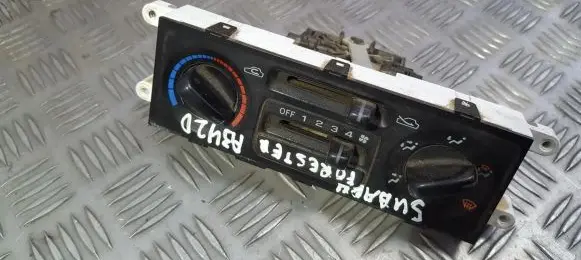Subaru Forester SF Climate control unit