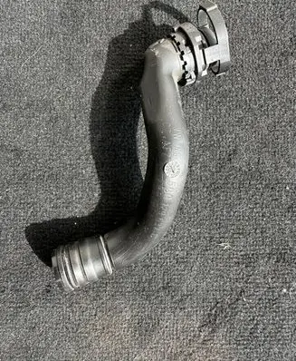 Volkswagen T-Roc Engine coolant pipe/hose 5Q0129637C