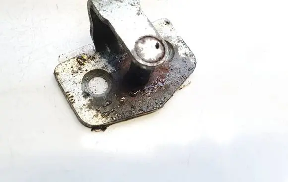 Opel Astra H Rear door lock loop/hook striker 