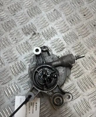 Ford C-MAX I Vacuum pump 