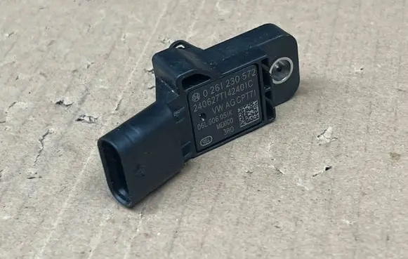 Suzuki Vitara (LY) Rear glass lock/latch E532 0261230572