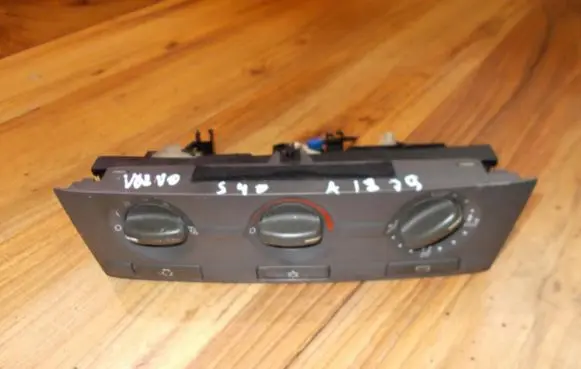 Volvo S40, V40 Climate control unit 9041704857