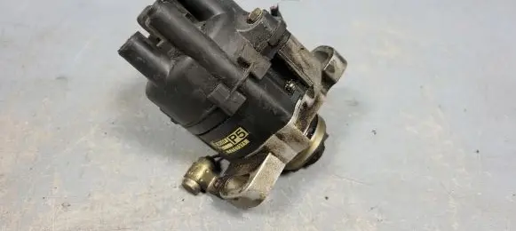 Mazda 323 F Spark distributor cap 