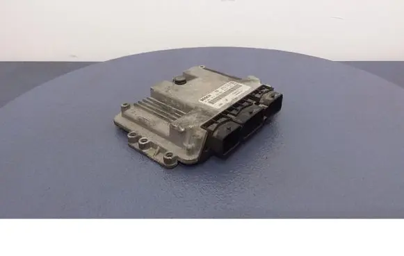 Renault Laguna II Engine control unit/module ECU 8200527713