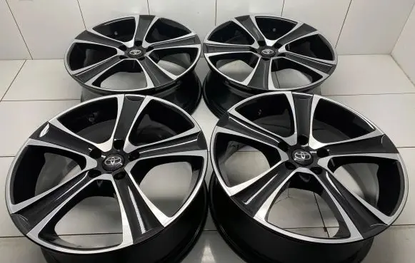 Toyota C-HR I R19 alloy rim 