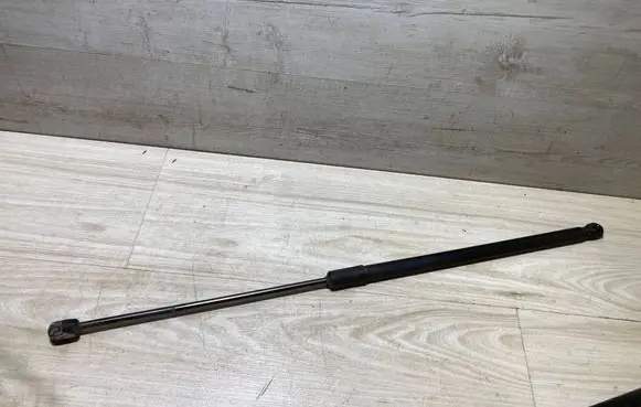 Skoda Octavia Mk3 (5E) Tailgate/trunk strut/damper 5E9827550C