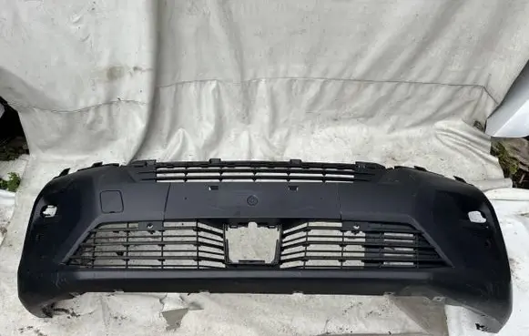 Peugeot Partner Front bumper