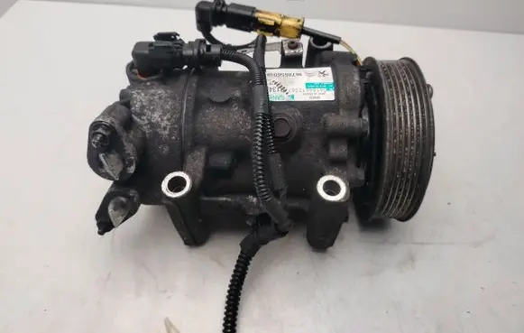 Peugeot Partner Air conditioning (A/C) compressor (pump) 9678656080
