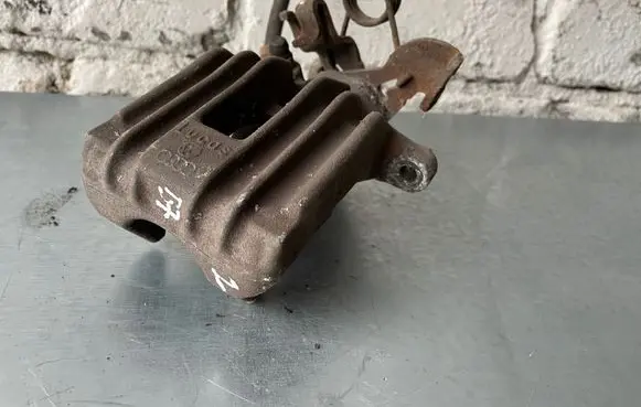 Audi A4 S4 B7 8E 8H Rear brake caliper