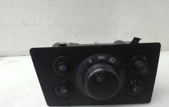 Opel Zafira B Light switch 13205865