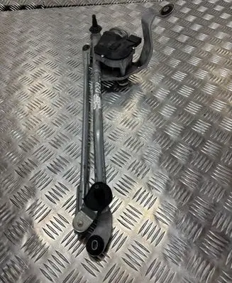 Audi A6 S6 C8 4K Front wiper linkage and motor 4K1955023