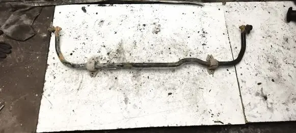 Volkswagen Touran I Front anti-roll bar/sway bar 