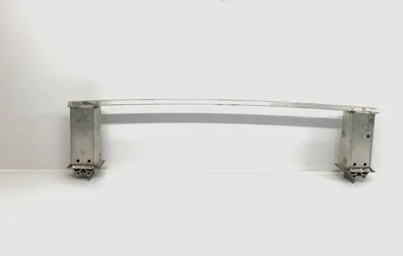 Volvo XC60 Radiator mount bracket 31429924 H766A H7967