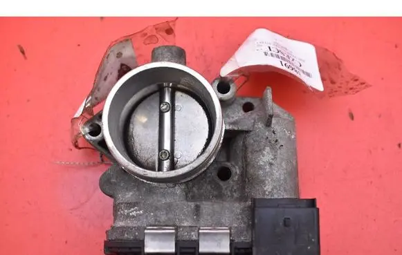 Peugeot 307 CC Throttle body valve 0280750085