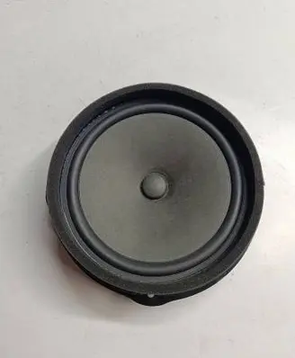 Audi Q2 - Front door speaker 8V0035415C