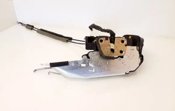 Mazda CX-7 Front door lock