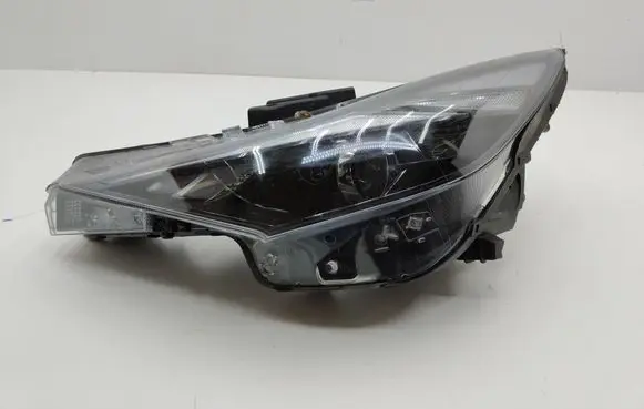 Hyundai Elantra VII Headlight/headlamp H01L