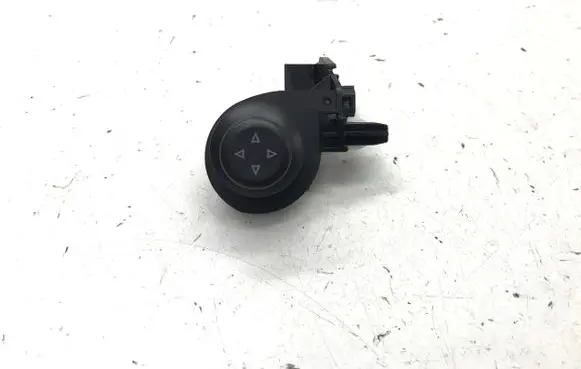 Mazda CX-60 Steering wheel adjustment switch 3F29