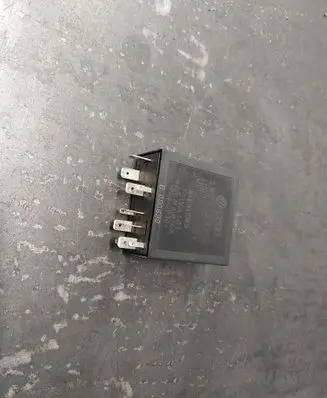 Volkswagen Golf IV Other relay 4B0955531A 377