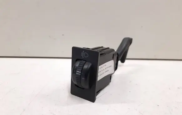 Toyota Corolla Verso AR10 Headlight level height control switch 8415202021