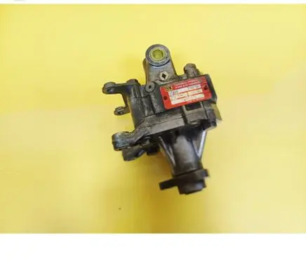 BMW 3 E36 Power steering pump 1141516