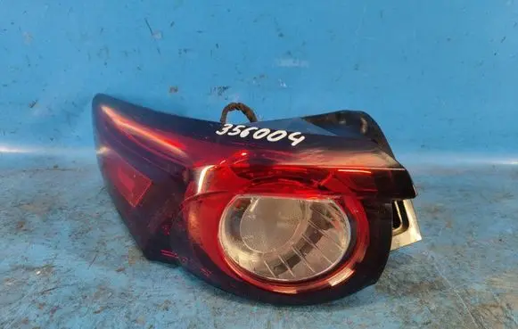 Mazda CX-9 Boot/trunk interior light TK5051160B