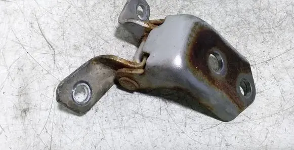 Mazda 3 I Front door lower hinge 