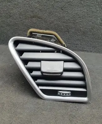 Audi A4 S4 B8 8K Dashboard side air vent grill/cover trim 8T1820902F 8T1820902GWVF 8T1820902G