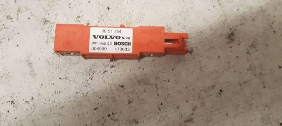 Volvo XC90 Airbag deployment crash/impact sensor 8651754