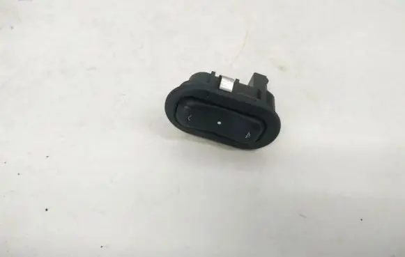 Opel Zafira A Electric window control switch 13363100 90561388