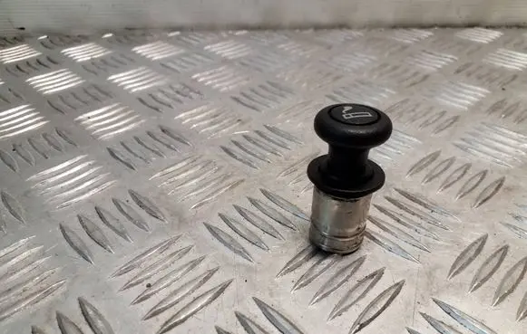 Jeep Patriot Cigarette lighter 