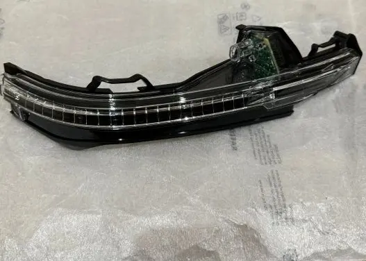 Audi Q7 4M Mirror indicator light 4M0949102A