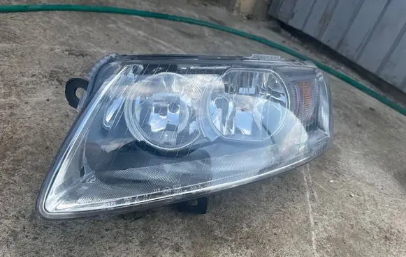 Audi A6 S6 C6 4F Headlight/headlamp 989Y0A