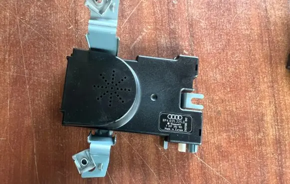 Audi A3 S3 8P Other control units/modules 8P4035225D 7617310103