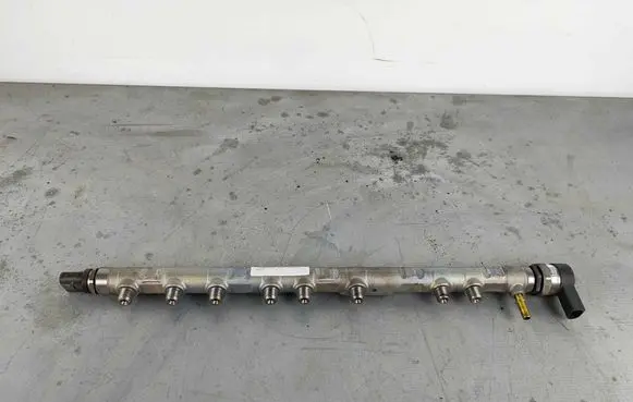 BMW 7 F01 F02 F03 F04 Fuel main line pipe 13538508155 13534744483 8508155