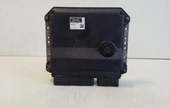Toyota Prius (XW30) Engine control unit/module 8966147410 2754005591