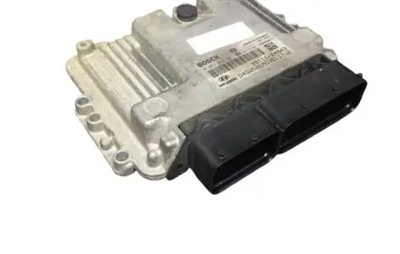 Hyundai i30 Engine control unit/module 0281019551 391112A943 1039S59674