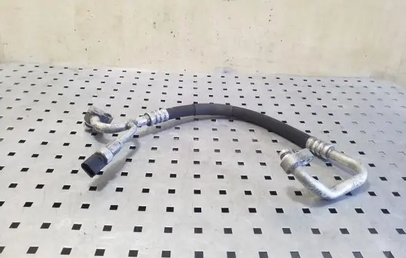 Audi A3 S3 8P Air conditioning (A/C) pipe/hose 1K0820721CA