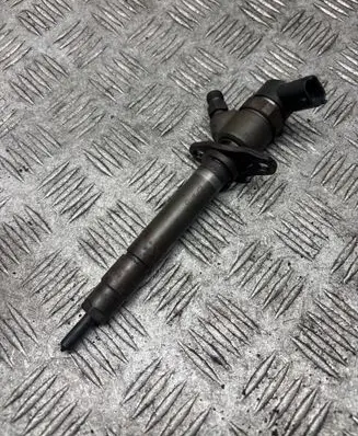 Volvo V70 Fuel injector 0445110078